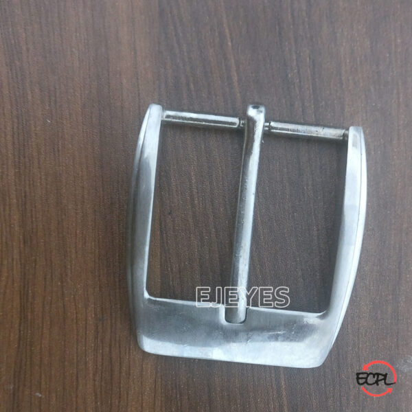 Strong, dependable, and necessary for safe fastening in a variety of hardware applications is the nickel-plated 30mm belt buckle.