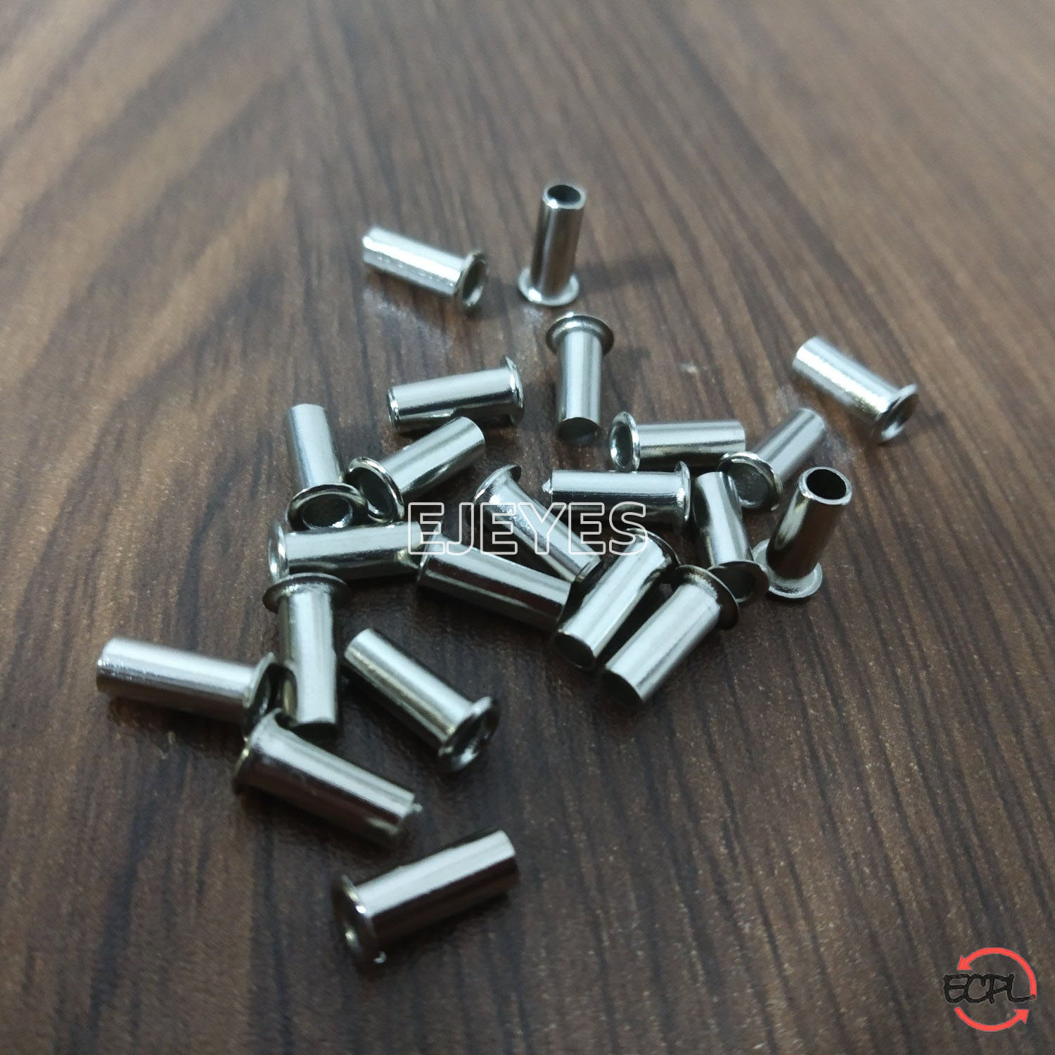 Nickel-plated brass tubular rivet 3080: A dependable and versatile hardware component, perfect for various assembly tasks.