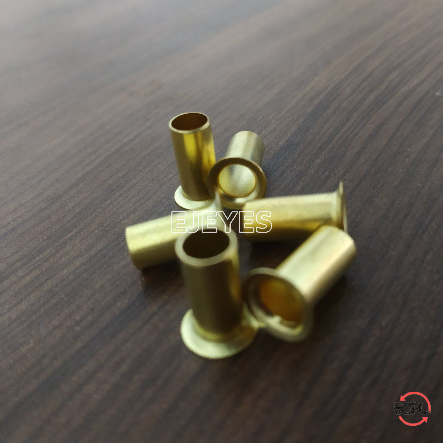 Brass tubular rivet 2115: A versatile and dependable hardware component, ideal for various assembly and repair tasks.