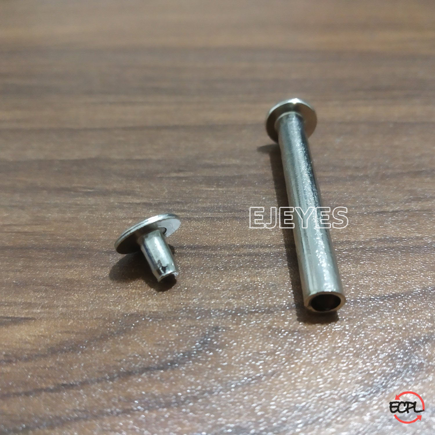 Nickel-plated 40mm steel hollow rivet: A durable and versatile hardware component for secure and reliable assembly.